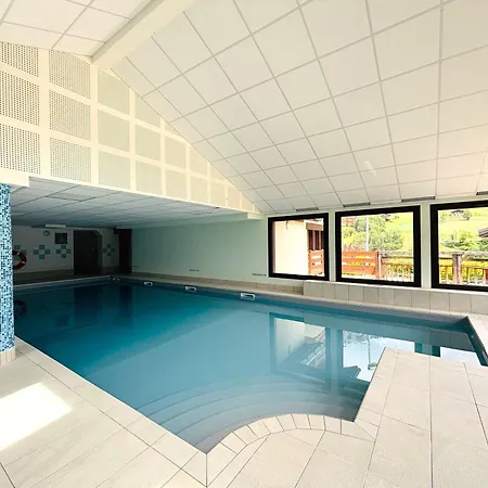 2 Au Pied Des Pistes Avec Piscine Interieure - Fr-1-505-226 아파트